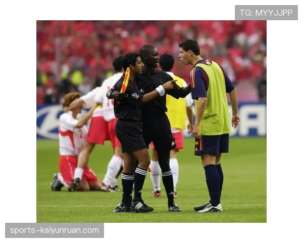 球是否出界的判罚规则全解析，边线判定细节一次看懂