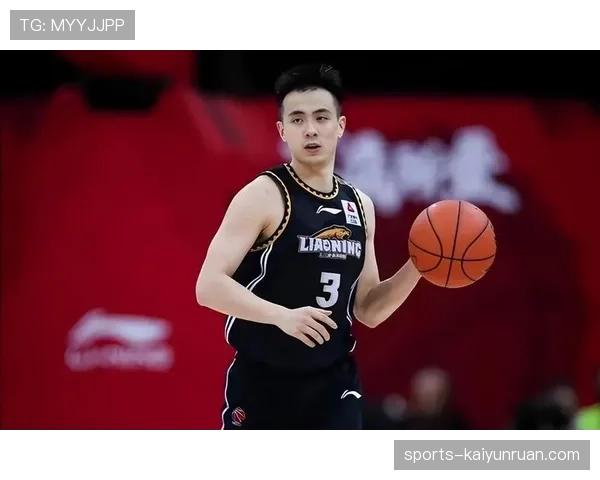 深度解析快攻犯规判定的规则逻辑与尺度